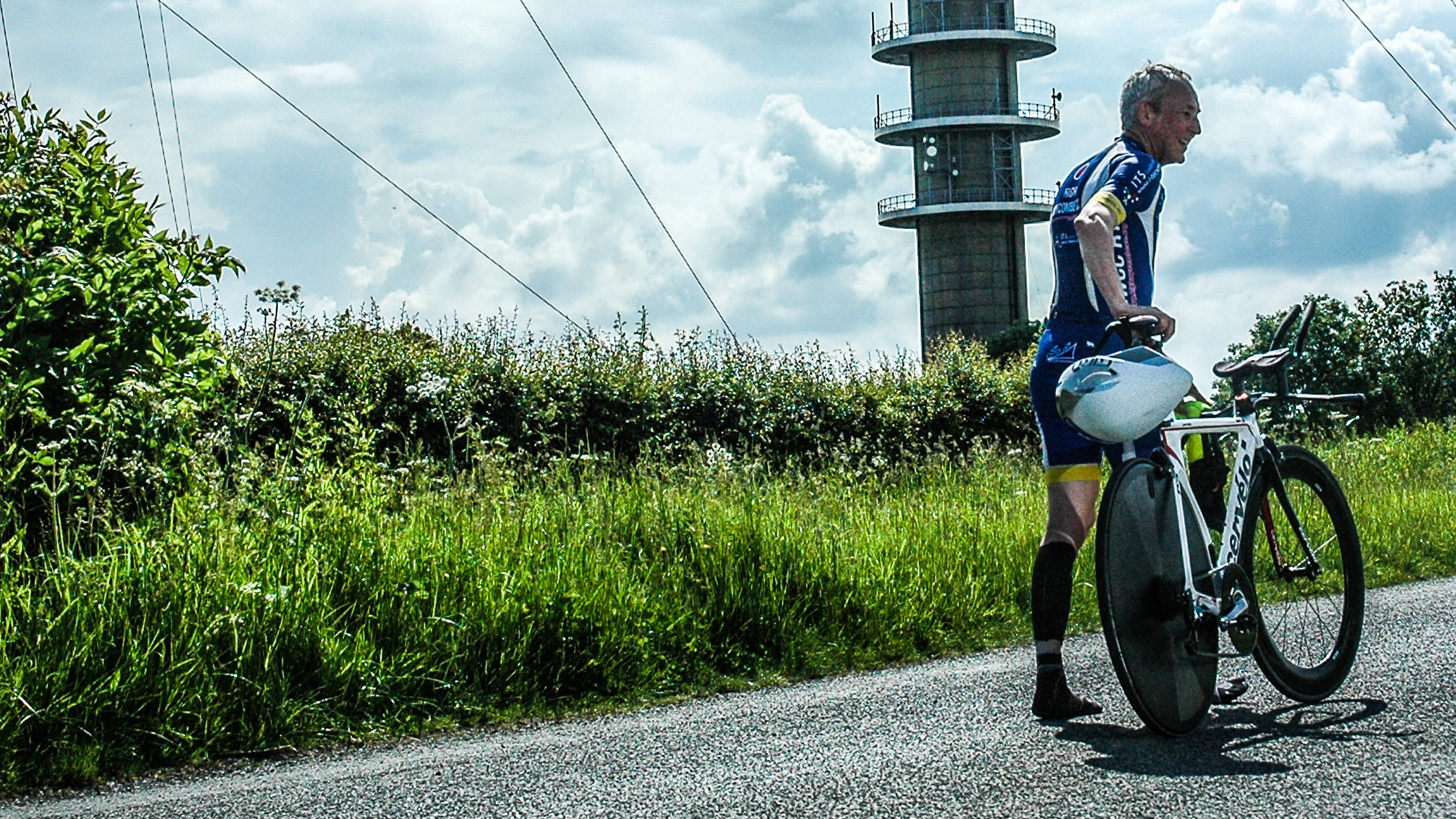 Cambridge Chrono 2018 alas a rear wheel puncture just after the Radio Tower climb.